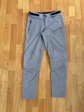 DHaRCO Women's Gravity Pants